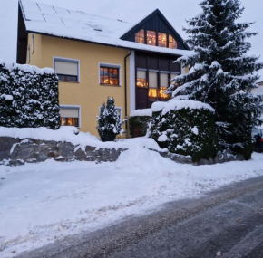 Ferienwohnung Heike Strobel